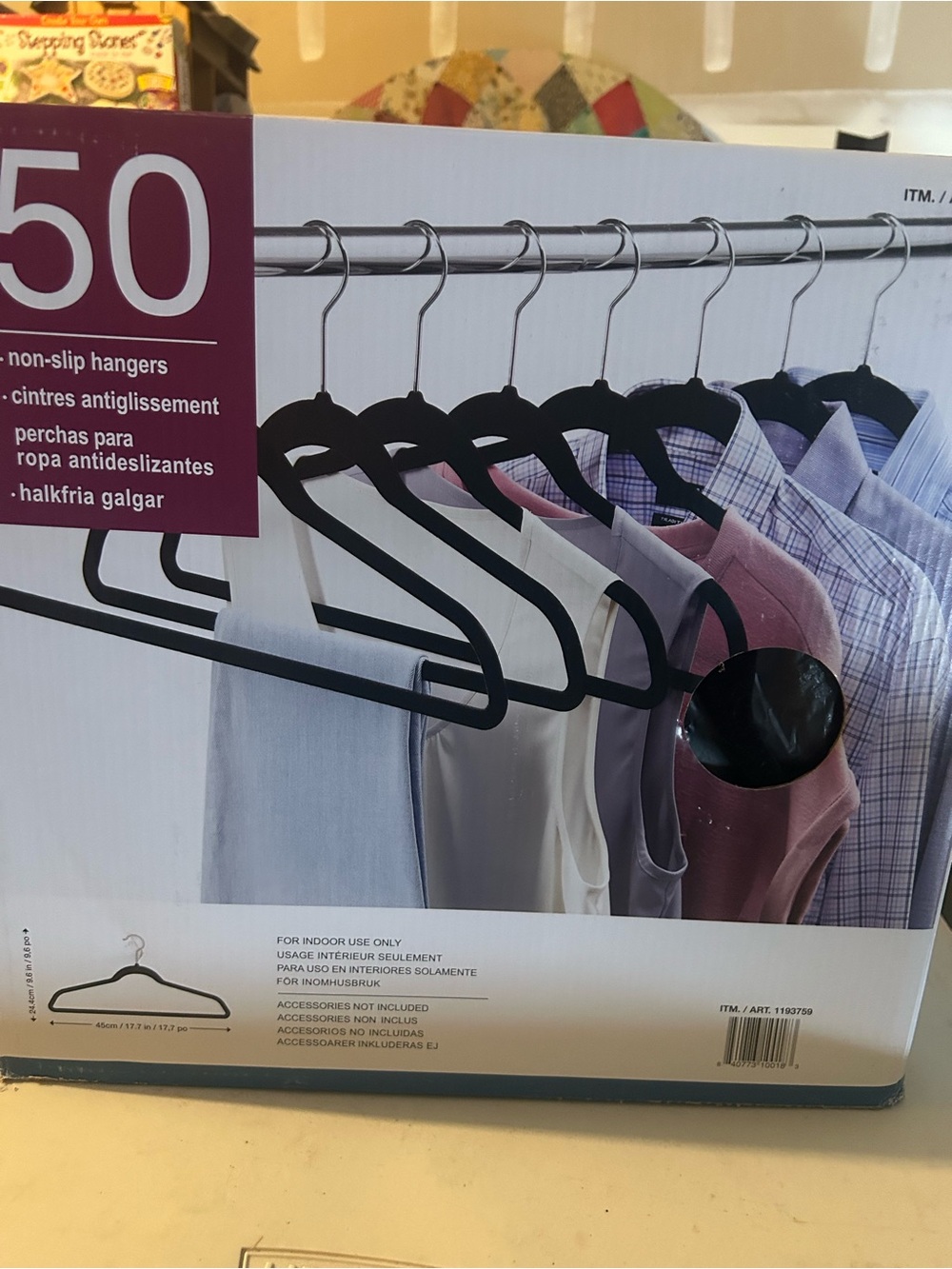 Non-Brand 50-Pack Velvet Non-Slip Hangers in Black